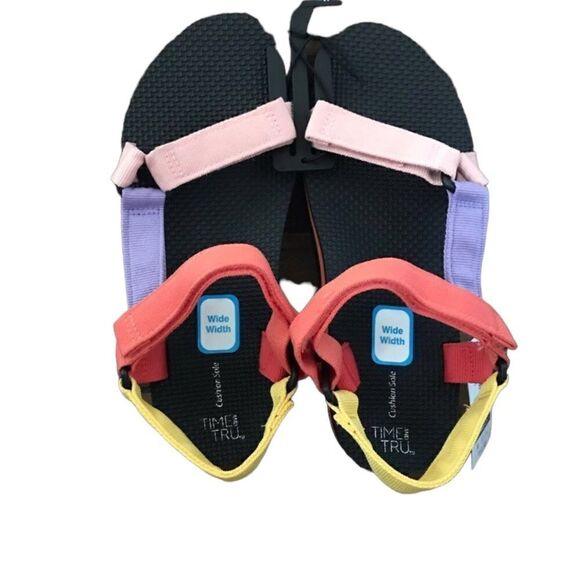 Sandals Woman’s Size 8 - Picture 4 of 7